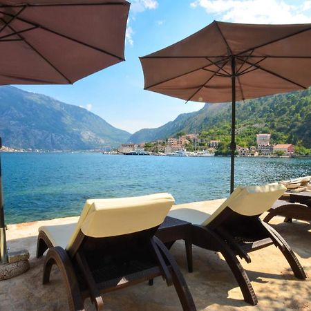 Seafront Apartment Vujovic Prčanj Eksteriør bilde