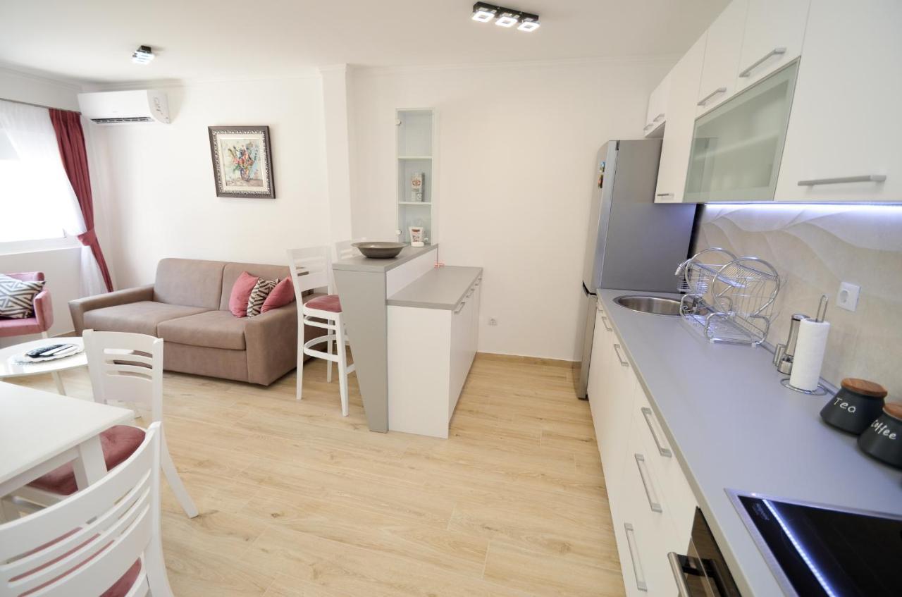 Seafront Apartment Vujovic Prčanj Eksteriør bilde