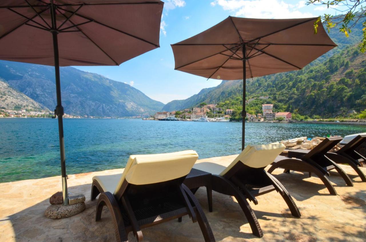 Seafront Apartment Vujovic Prčanj Eksteriør bilde